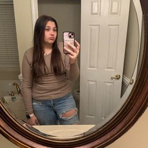 Meet your Posher, Jaelyn